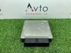 Блок управления двигателем Audi A4