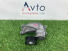 Кронштейн генератора Audi S4