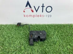 Замок капота Audi S6