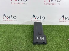 Декоративная крышка двигателя Volkswagen Beetle