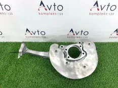 Кулак поворотный Audi A4