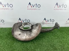 Кулак поворотный Audi A4