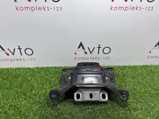 Опора кпп Volkswagen Golf
