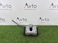 Суппорт тормозной Mercedes-Benz C-Class