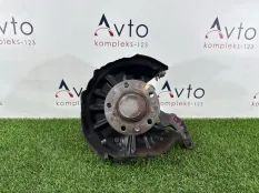 Кулак поворотный Volkswagen Golf