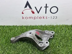 Кронштейн компрессора кондиционера Mini Countryman