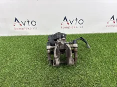 Суппорт тормозной Volkswagen Tiguan