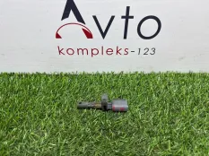 Датчик ABS Volkswagen Golf