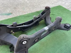 Подрамник Mercedes-Benz E-Class