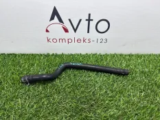 патрубок отопителя Audi A6