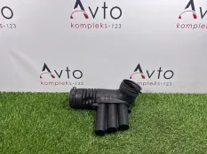 Патрубок воздушного фильтра Skoda Fabia