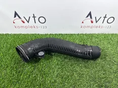 Патрубок интеркулера Audi A3