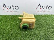 Бачок гидроусилителя Volkswagen Touareg