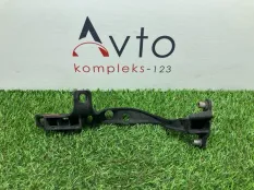 Крепление фары Volkswagen Touareg