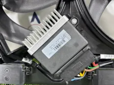 Диффузор радиатора Audi A4