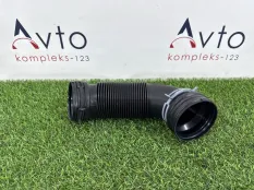 Патрубок воздушного фильтра Volkswagen Tiguan