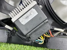 Диффузор радиатора Audi A4