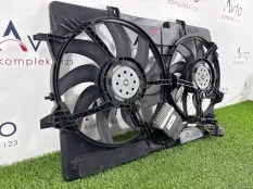 Диффузор радиатора Audi A4