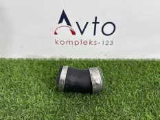 Патрубок интеркулера Volkswagen Tiguan