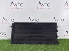 Радиатор кондиционера Audi A4