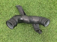 Патрубок интеркулера Audi Q3