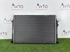 Радиатор основной Audi A3