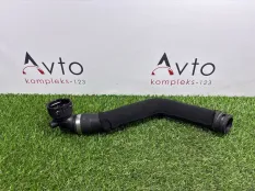 Патрубок системы охлаждения Audi Q5