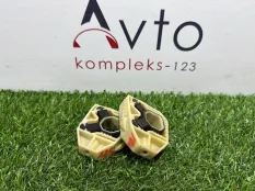 Крепление радиатора Skoda Fabia