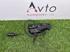 Замок капота Audi Q5