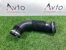 Патрубок воздушного фильтра Audi A3