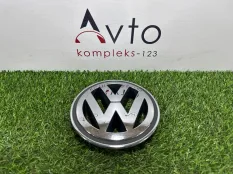 Эмблема Volkswagen Passat CC
