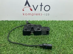 Замок капота Audi A4