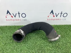 Патрубок интеркулера Audi Q5