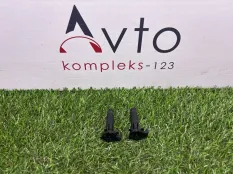 Крепление радиатора Audi A4