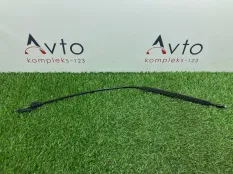 Тросик замка капота Volkswagen Tiguan