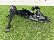 Кронштейн фары Audi A4