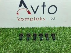 Болт маховика Volkswagen Passat CC