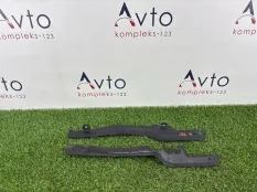 Дефлектор радиатора Audi A1