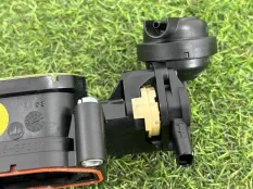 Коллектор впускной Audi A6