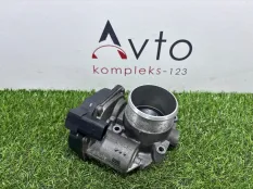 Дроссельная заслонка Audi A4