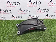 Кронштейн генератора Audi A6