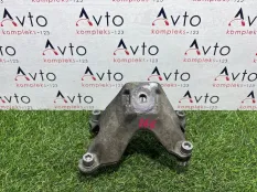 Кронштейн двигателя Audi A6