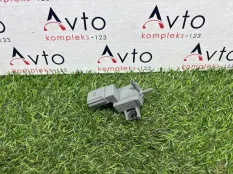 Клапан электромагнитный Audi A6