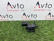 Клапан электромагнитный Audi A4