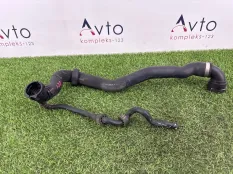 Патрубок системы охлаждения Volkswagen Tiguan