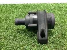 Насос (помпа) электрический Volkswagen Tiguan