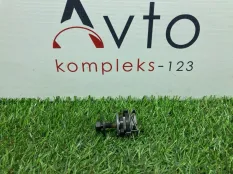 Болт регулировки фары Volkswagen Caddy