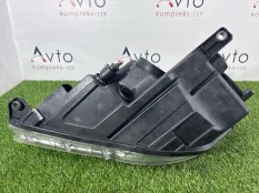 Фара Volkswagen Tiguan