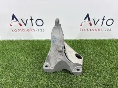 Кронштейн двигателя BMW X3