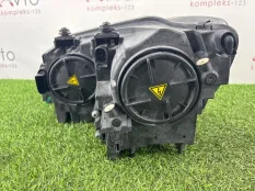 Фара Volkswagen Sharan